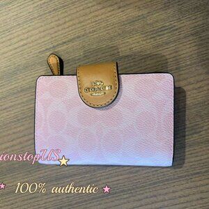 COACH MEDIUM CORNER ZIP WALLET IN SIGNATURE CANVAS (COACH CW786)